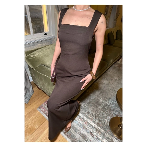 Kadın Uzun Yırtmaçlı Elbise