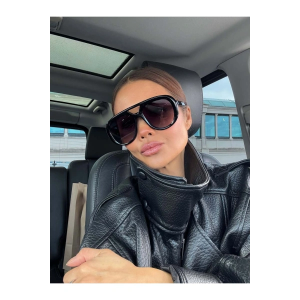 Kadın ZR Model Dik Yaka Fermuarlı Deri Ceket