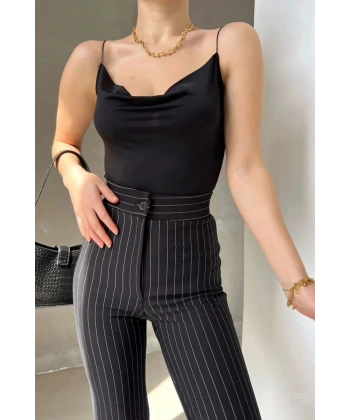 Kadın Siyah Degaje Yaka Askılı Bluz