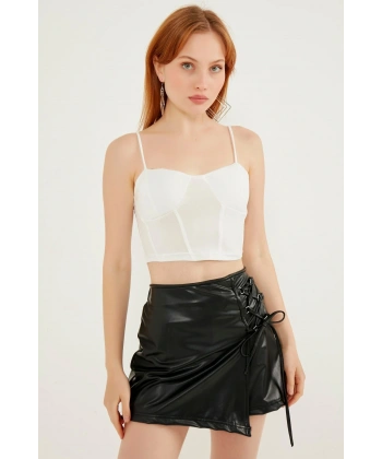 Kadın Siyah Deri Bağcıklı Etek