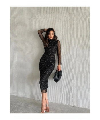 Kadın Siyah Hakim Yaka Gümüş Puantiye Detay Transparan Tül Kollu Astarlı Drapeli Midi Abiye Elbise