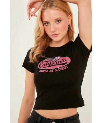 Kadın Siyah Örme Crop Bluz