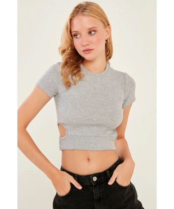 Kadın Beyaz Pencere Detaylı Kaşkorse Bluz