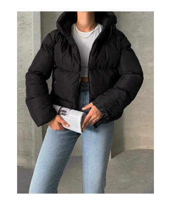 Kadın Siyah Kapüşonlu Şişme Mont Ss