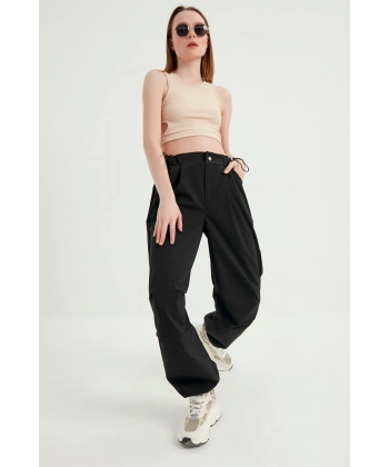 Kadın Siyah Paraşüt Kumaş Pantolon