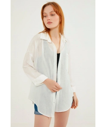 Kadın Beyaz Hafif Oversize Keten Gömlek