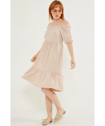 Kadın Krem Madonna Yaka Elbise