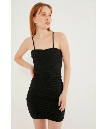 Kadın Siyah Ip Askılı Büzgülü Dilber Elbise