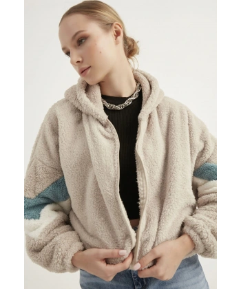 Kadın Beyaz Mavi Çift Cepli Kapüşonlu Peluş Hırka