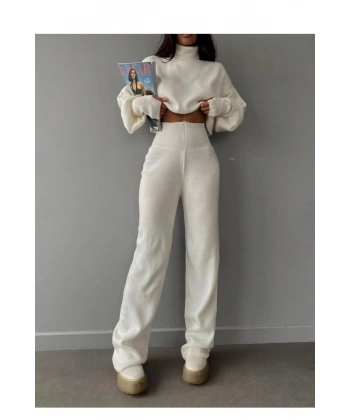 Balıkçı Yaka Parmak Geçirmeli Alt Üst Triko Takım