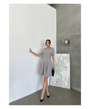 Kadın Oval Yaka Pileli Elbise