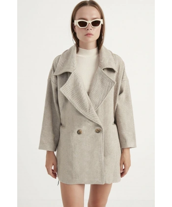 Kadın Sütlü Kahve Balık Sırtı Oversize Kısa Kaban