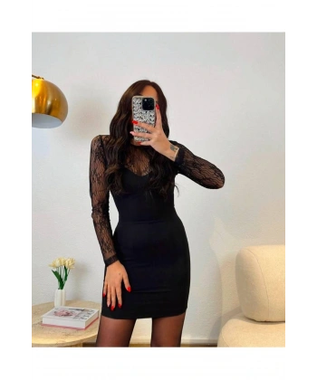 Siyaj Yaka Detaylı Dantelli Elbise