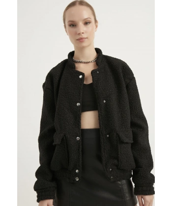 Kadın Siyah Astarlı Buklet Bomber Ceket