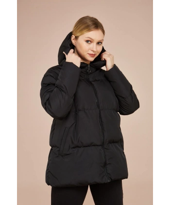 Kadın Siyah Kapüşonlu Şişme Mont