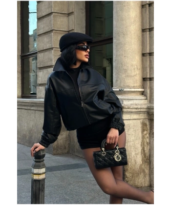 Kadın Yeni Model Dik Yaka Fermuarlı Deri Ceket