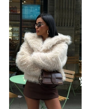 Kabarık Yaka Kürk Ceket Mont