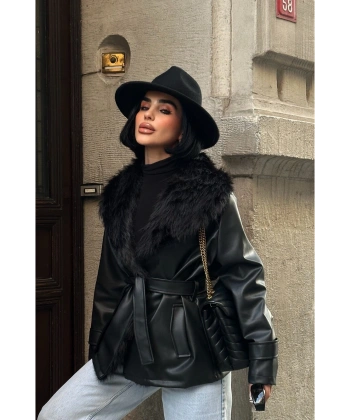 Kadın Siyah Kürk Yaka Deri Mont Ceket