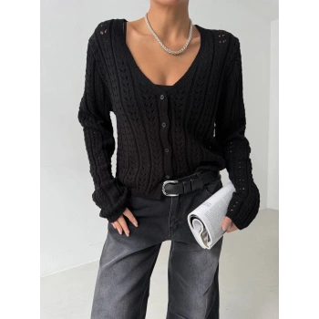 Küçük düğmeli küçük örgülü triko hırka siyah