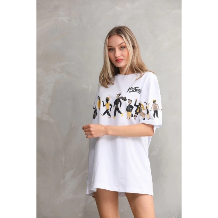 kadın Bisiklet Yaka Baskılı Oversize T-Shirt - Beyaz