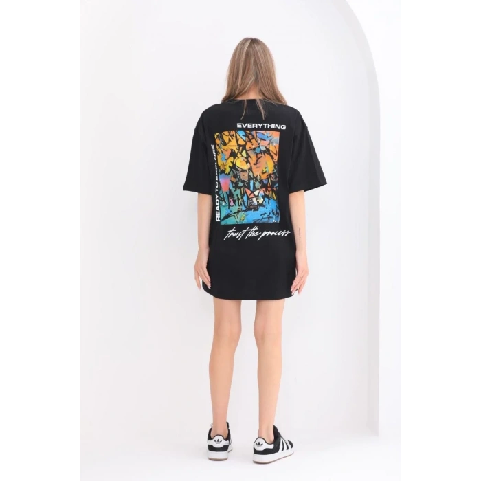 kadın  Bisiklet Yaka Baskılı Oversize T-Shirt - Siyah