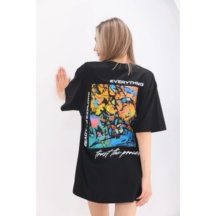 kadın  Bisiklet Yaka Baskılı Oversize T-Shirt - Siyah
