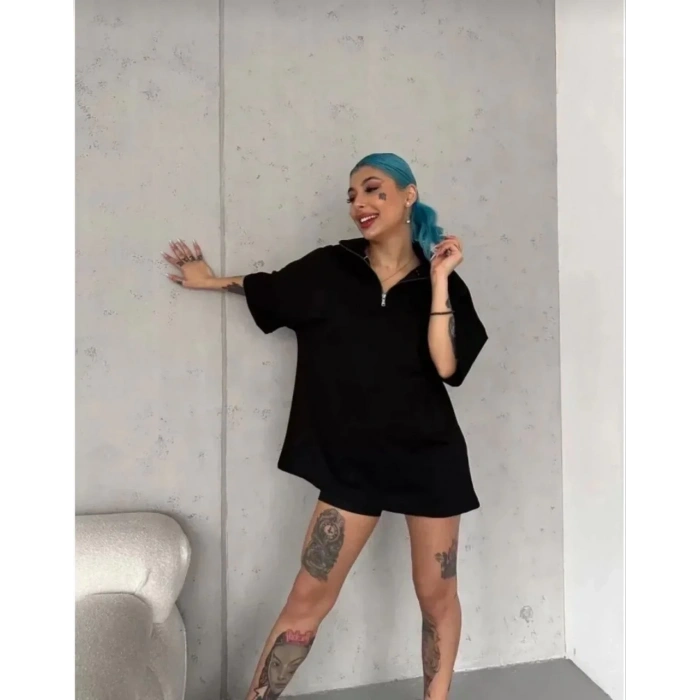 Kadın Yarım Fermuarlı Tişört Düz Oversize T-Shirt - Siyah