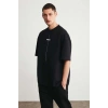 Erkek Baskılı T-Shirt Kısa Kol Bisiklet Yaka Regular Fit Rahat Kalıp Tişört - Siyah