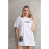 kadın Bisiklet Yaka Baskılı Oversize T-Shirt - Beyaz