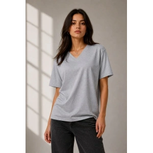 Kadın V Yaka Basic Tişört Kısa Kol Yazlık Regular Fit T-Shirt - Gri