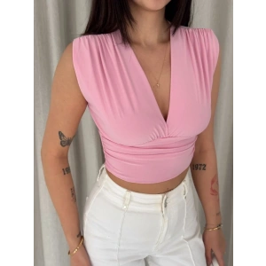 Kadın Vatkalı Kolsuz V Yaka Drapeli Crop Bluz Likralı Fit - Pembe