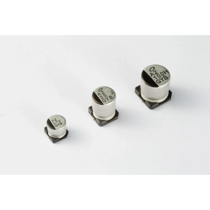 NICHICON GYB1V271MCQ1GS