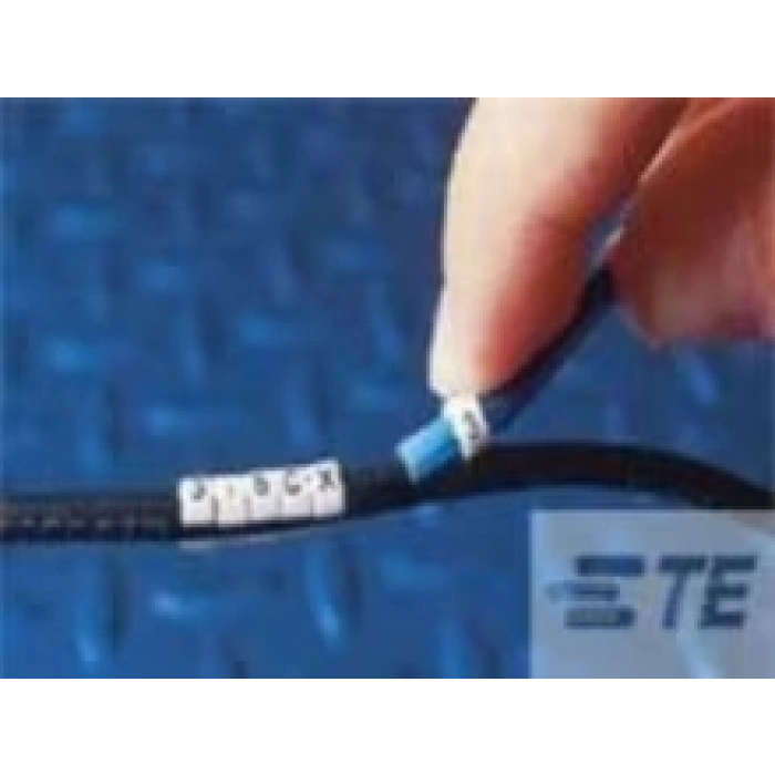 TE CONNECTIVITY 3-1768048-0