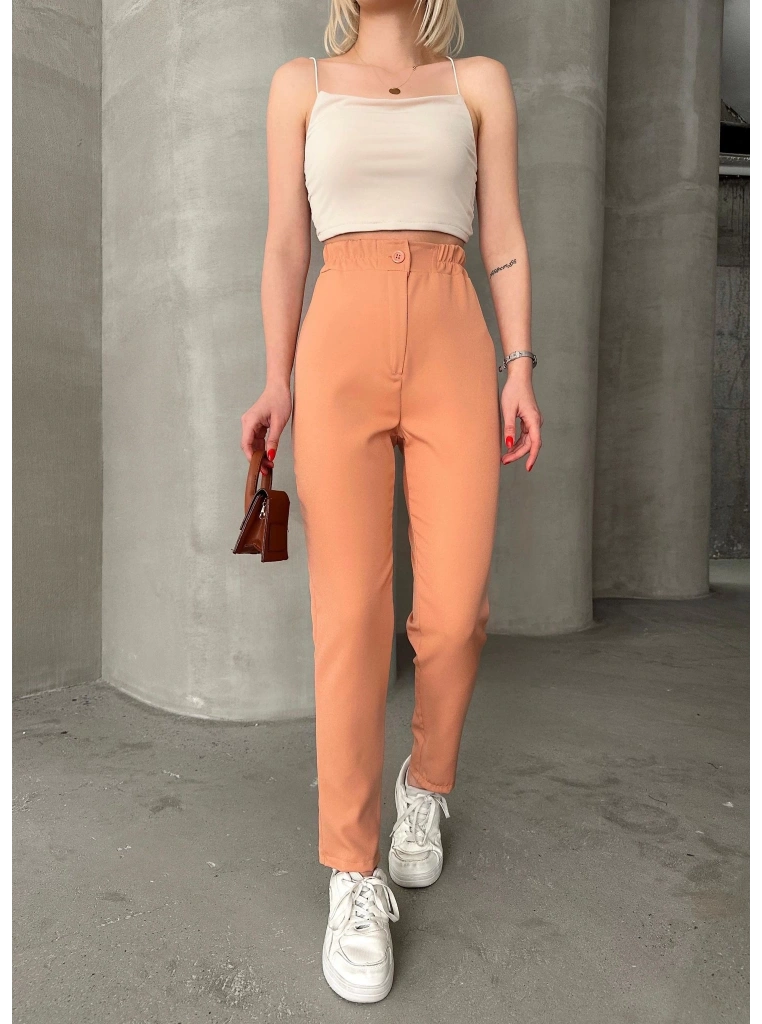 Beli lastikli karamel pantolon