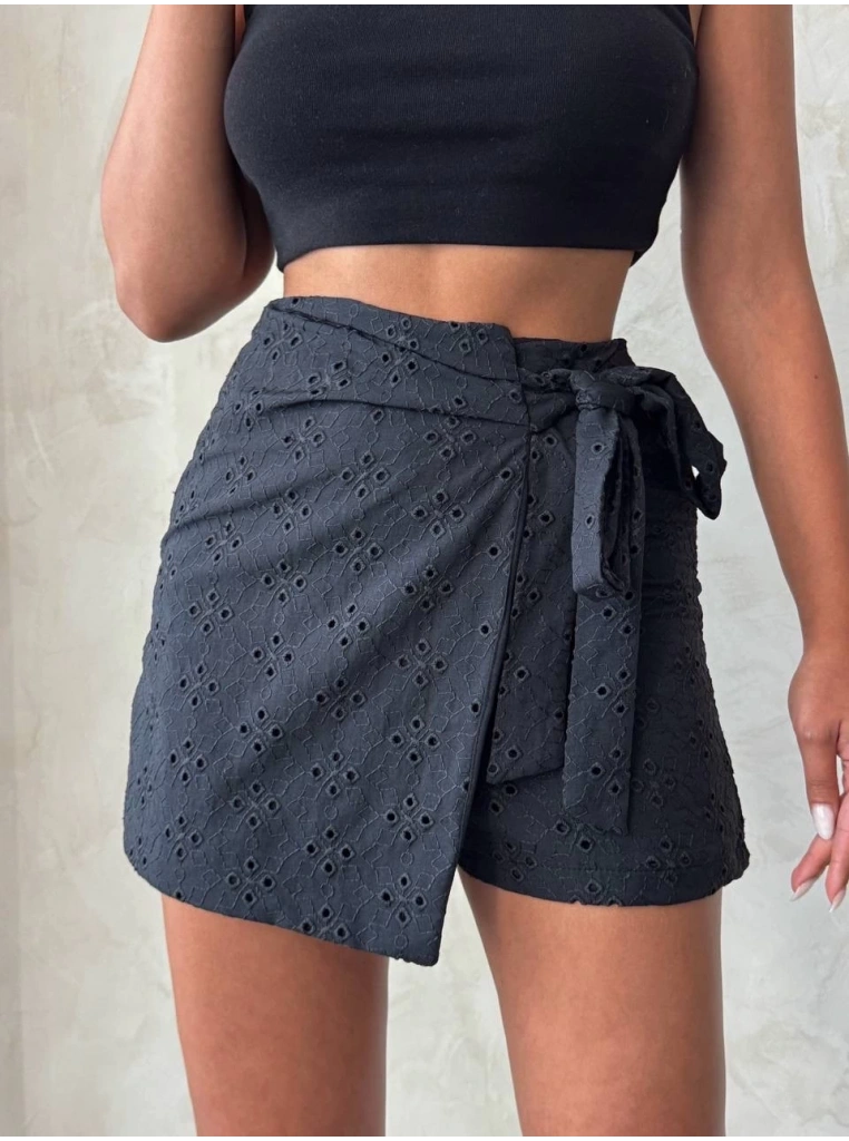 Brodeli şort etek s255075