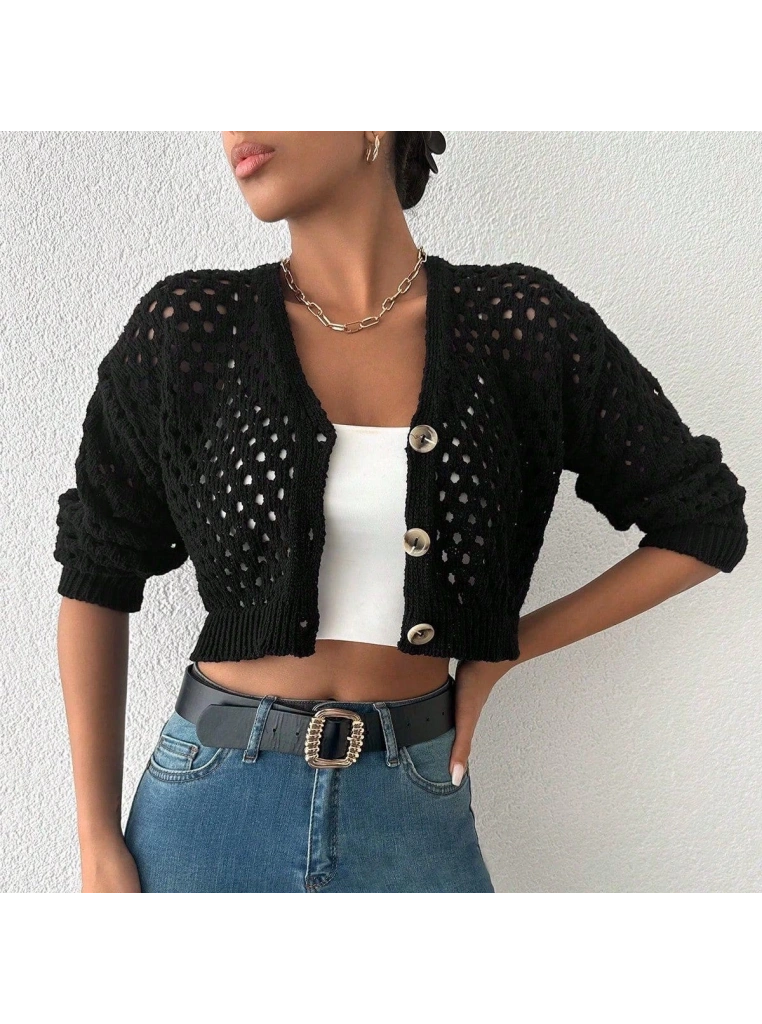 Büyük düğmeli delikli hırka siyah