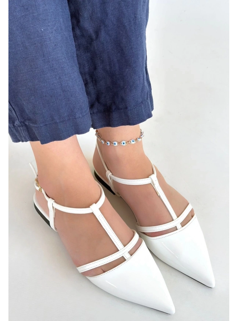 Canca Beyaz Rugan Babet Ayakkabı