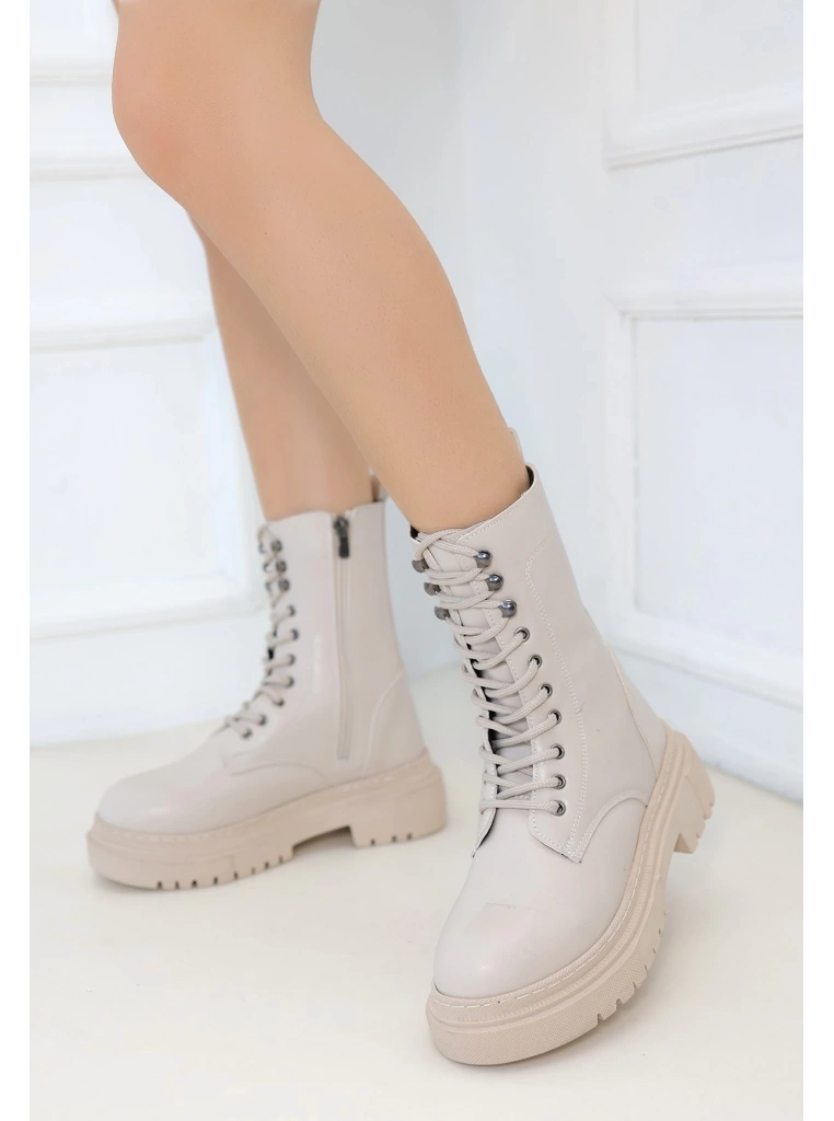 Caxa Bej Cilt Bağcıklı Bot