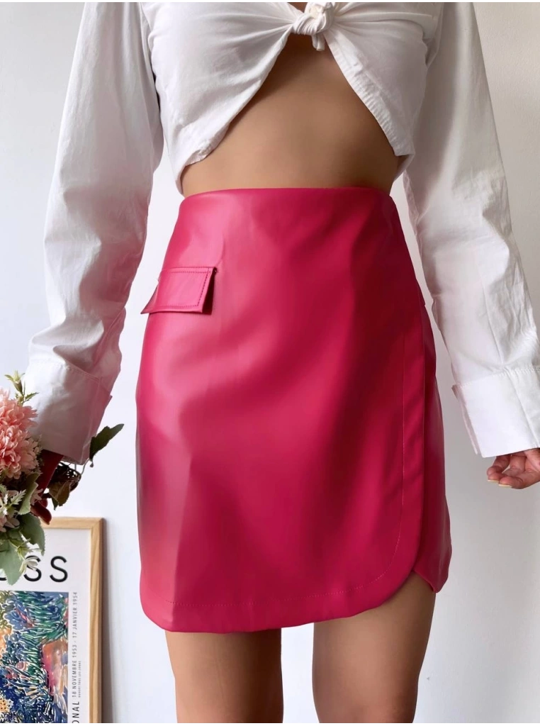 Cep detaylı oval kapaklı deri etek fuşya h240048