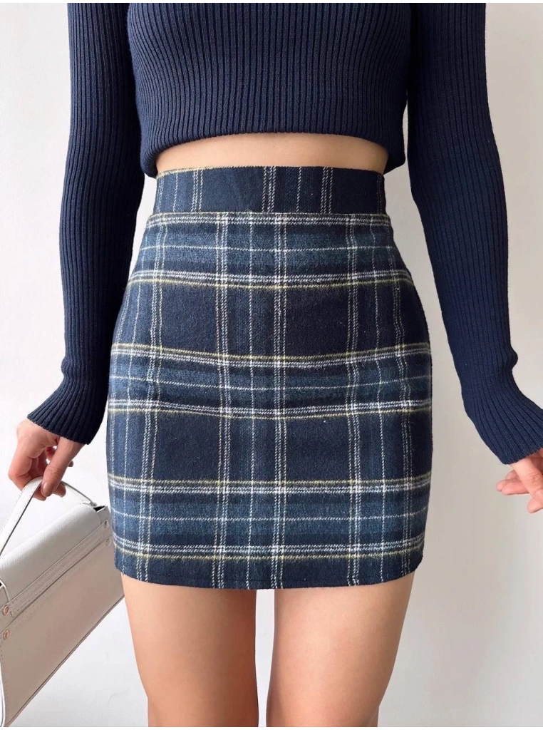 Ekoseli kaşe etek lacivert hf