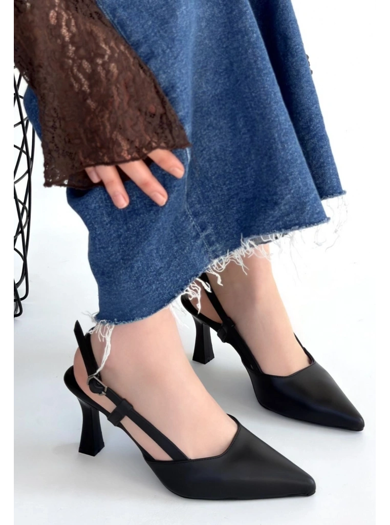 Hoost Siyah Cilt Topuklu Ayakkabı