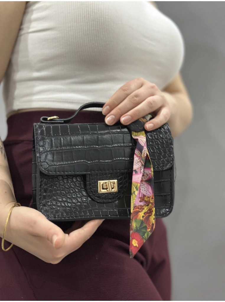 Jisse siyah cilt çanta