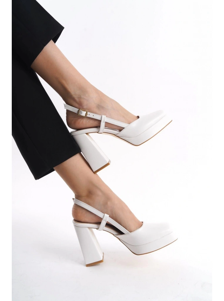 Mety Beyaz Cilt Topuklu Ayakkabı