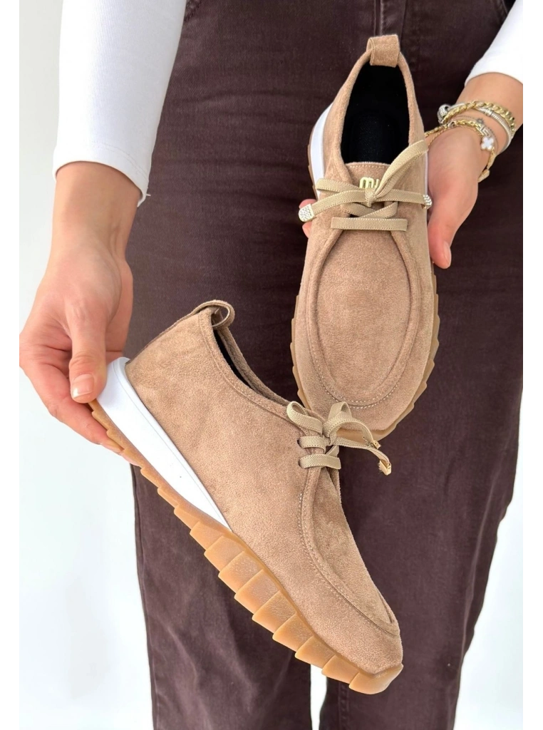 Sier Bej Süet Bağcıklı Spor Ayakkabı