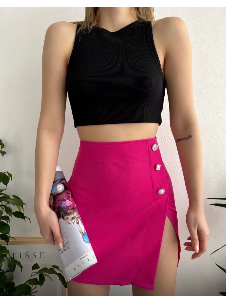 Üç taşlı mini etek