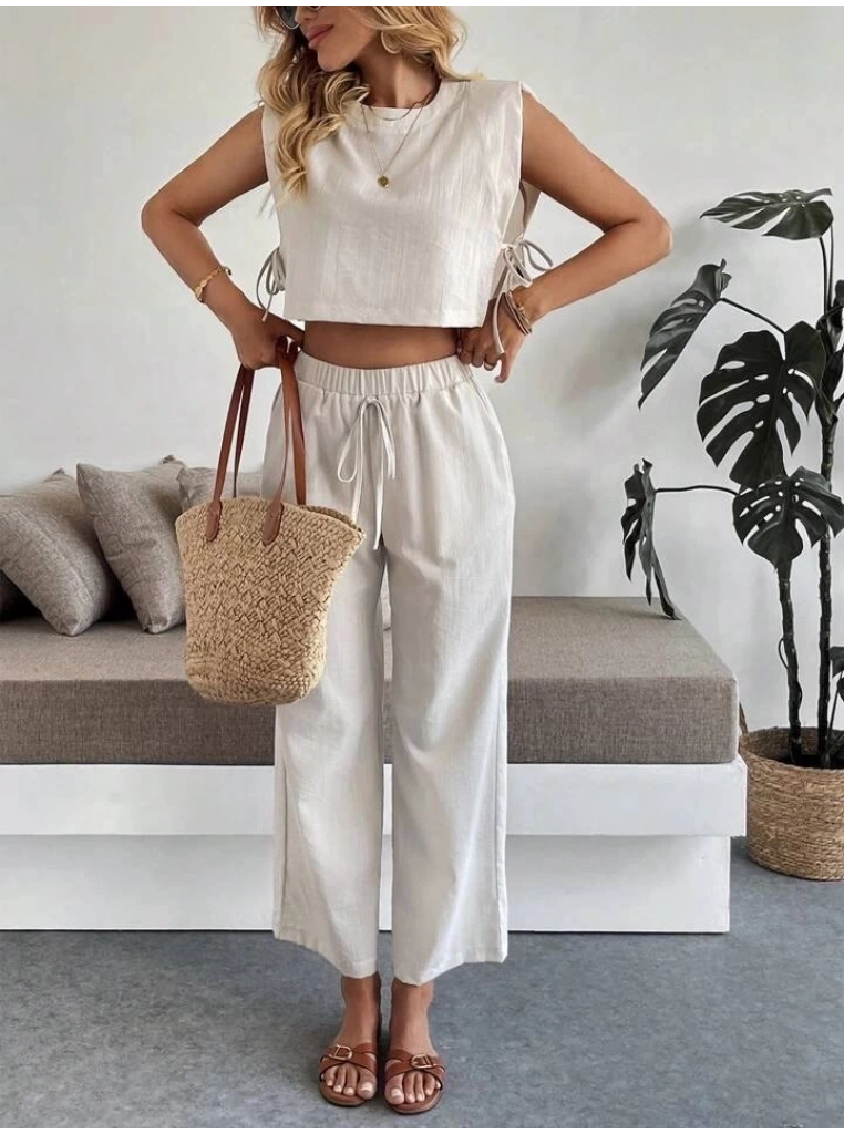 Yan bağlama detaylı pantolonlu takım bej