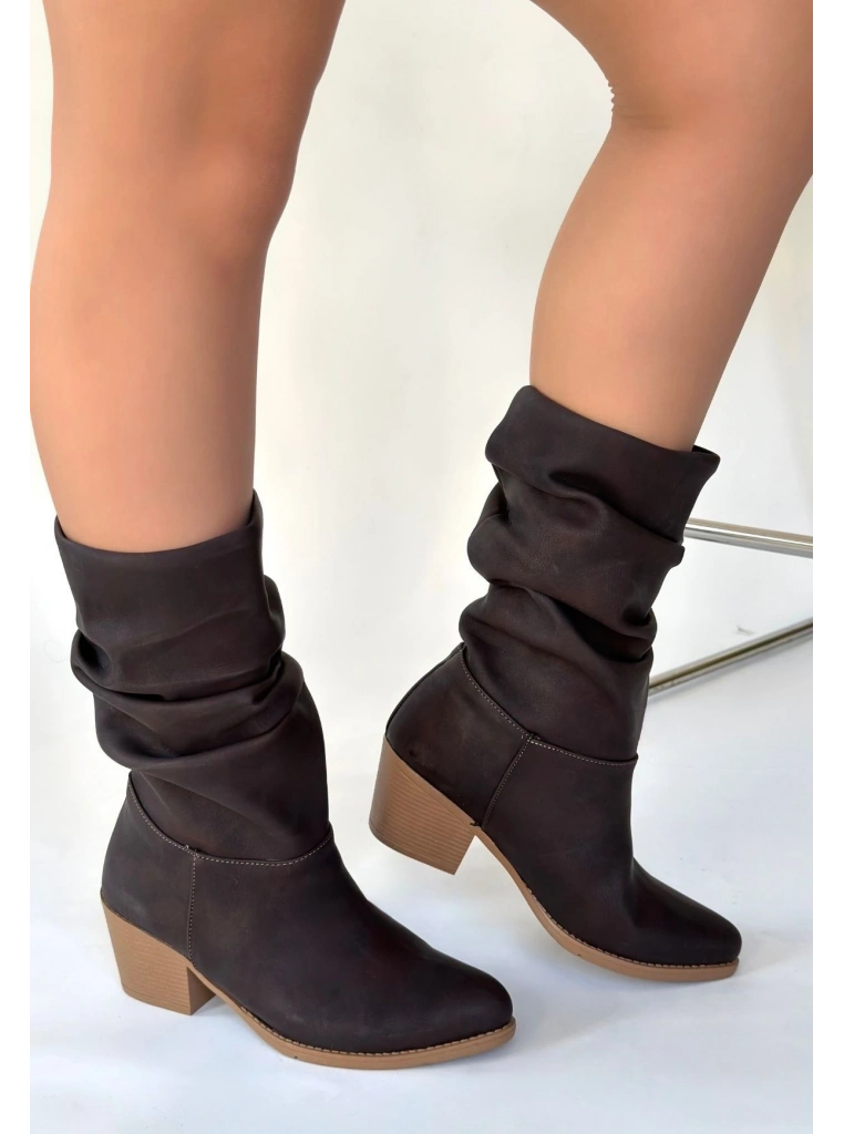 Yior Acı Kahve Nubuk Topuklu Bot