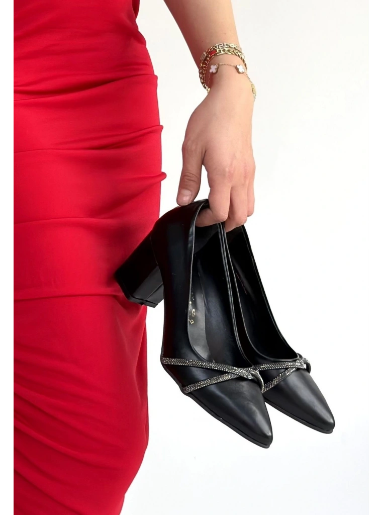 Zenta Siyah Cilt Topuklu Ayakkabı