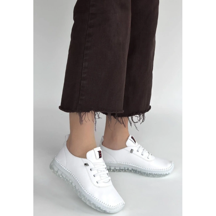 Jiten Beyaz Deri Bağcıklı Spor Ayakkabı