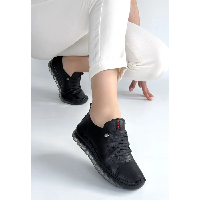 Jiten Siyah Deri Bağcıklı Spor QAyakkabı